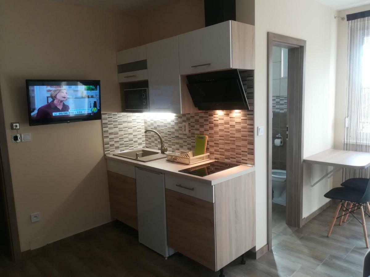 Dream Lux Apartman Hajdúszoboszló Exteriör bild